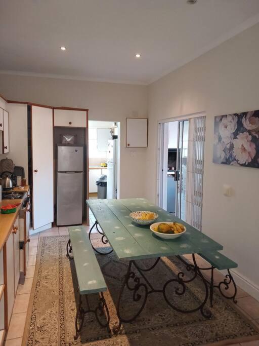 Gypsy Wagons, Arum Ave, Kommetjie Vakantiehuis Kaapstad