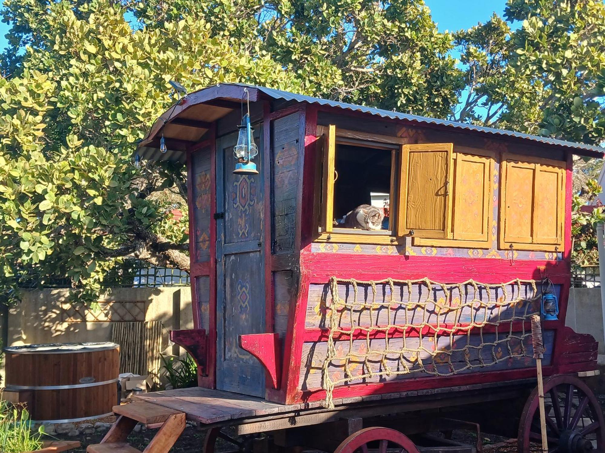 Holiday home Gypsy Wagons, Arum Ave, Kommetjie Cape Town