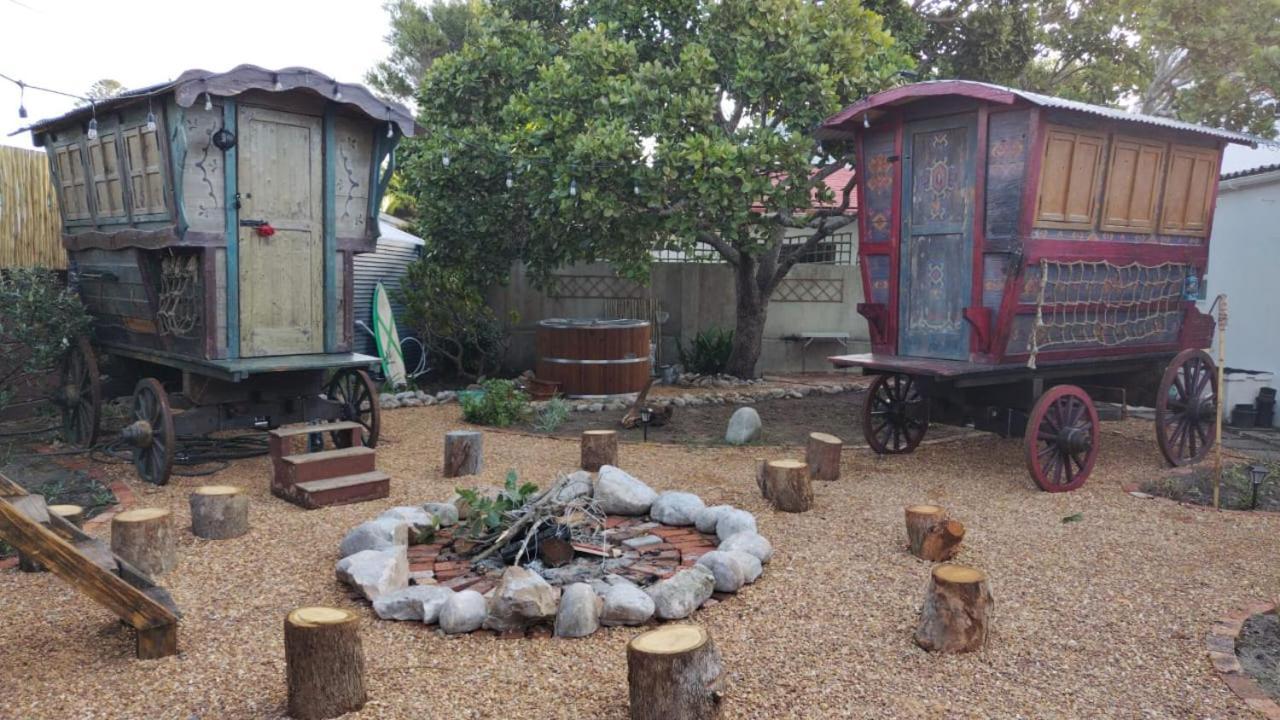 Gypsy Wagons, Arum Ave, Kommetjie Kaapstad