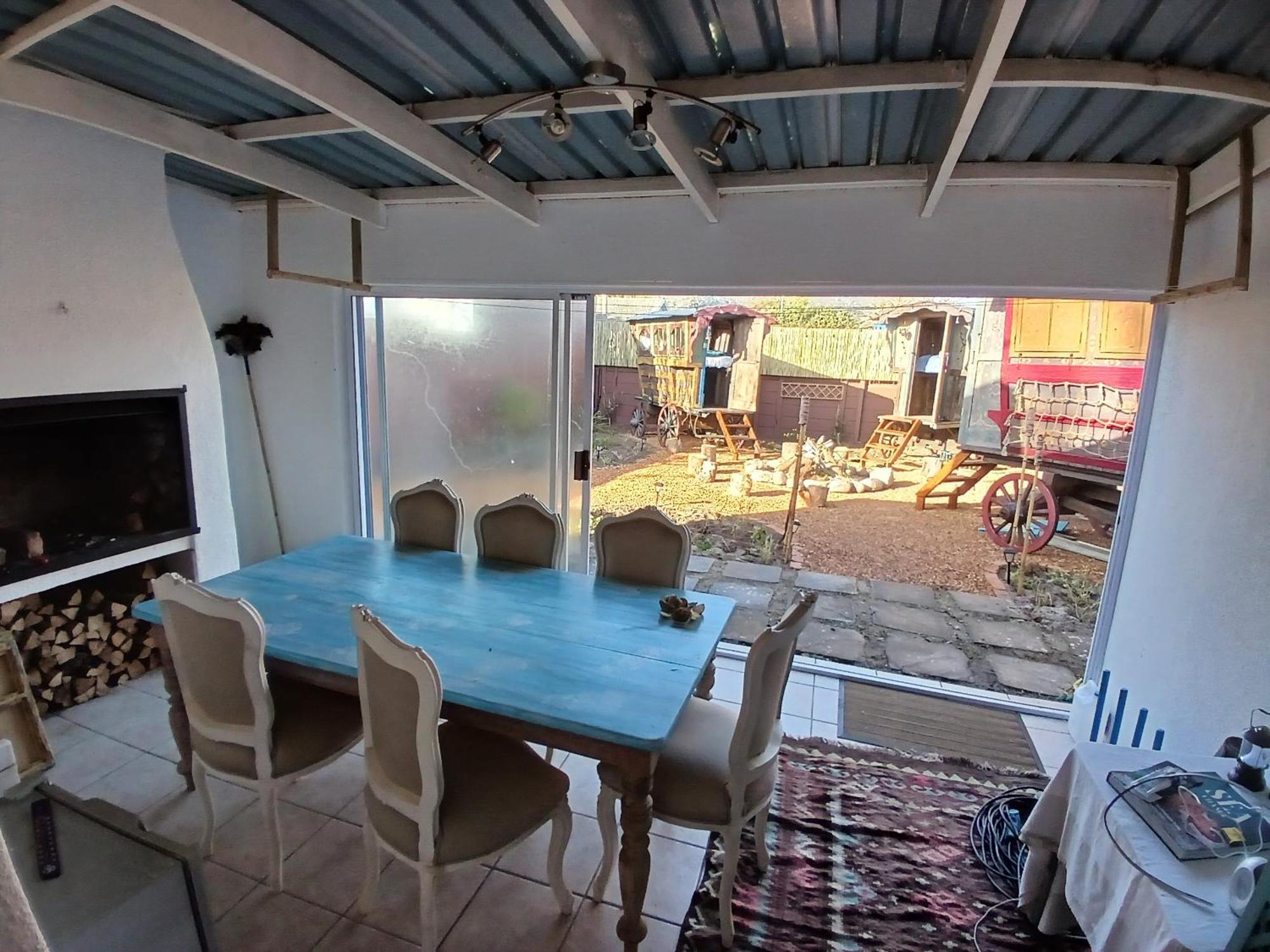 Gypsy Wagons, Arum Ave, Kommetjie