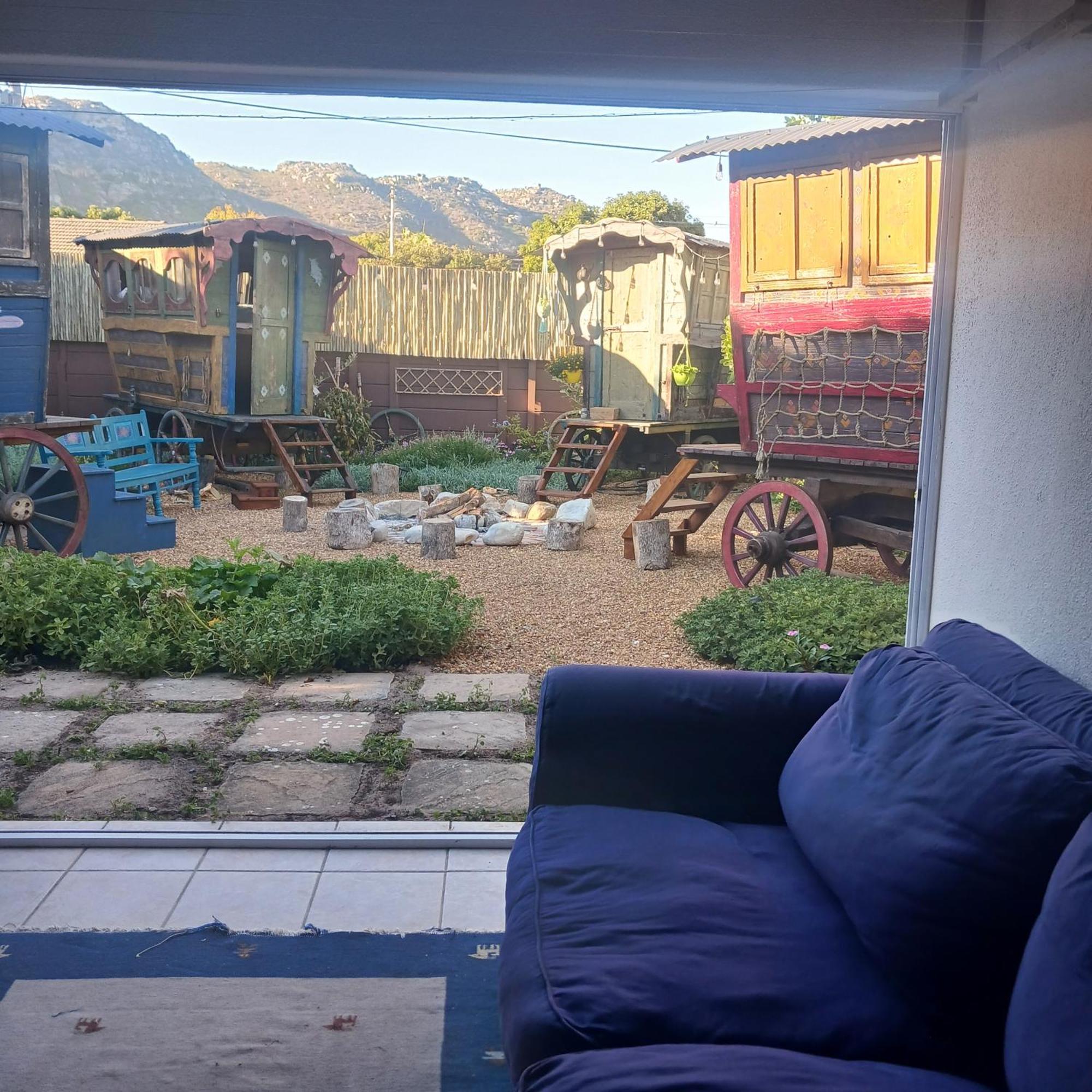 Gypsy Wagons, Arum Ave, Kommetjie *